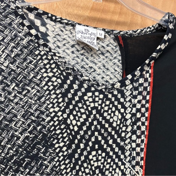 Parsley and sage mixed pattern boho artsy tunic, medium - Picture 3 of 8